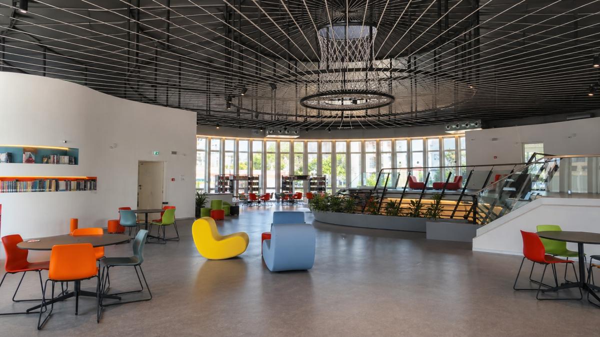 Biblioteca Acclavio - interni - Taranto