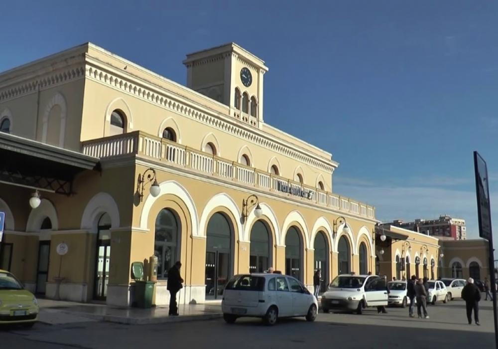 Stazione FF.SS. Taranto
