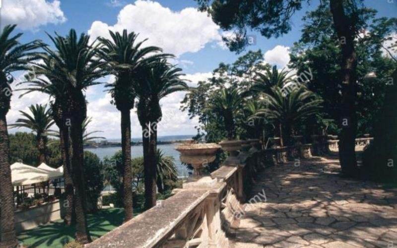 Villa Giardini Peripato Taranto